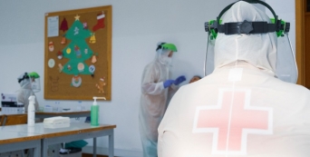 Cruz Vermelha testou mais de 3 mil pessoas da Comunidade Escolar nas últimas 24 horas